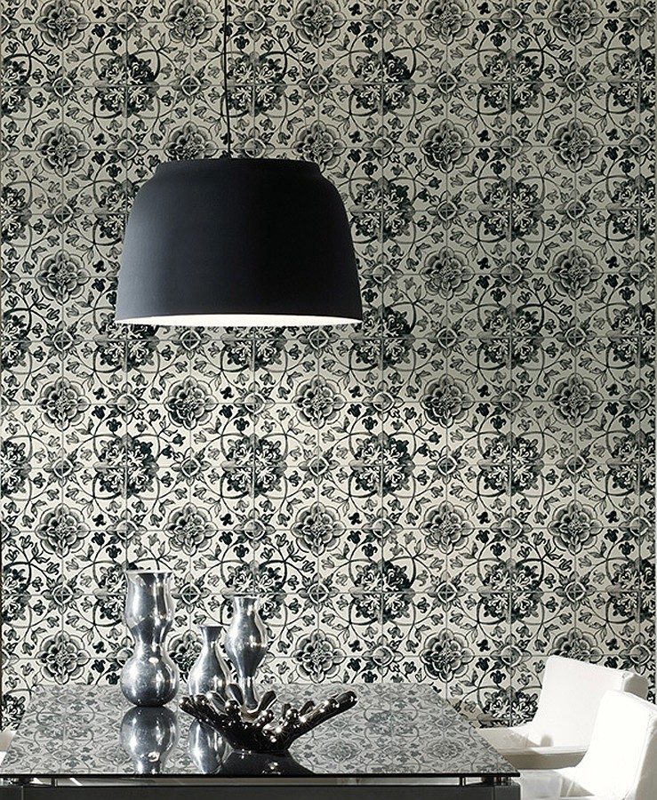 Papel pintado azulejos tradicionales negro fondo blanco Berkan 454984