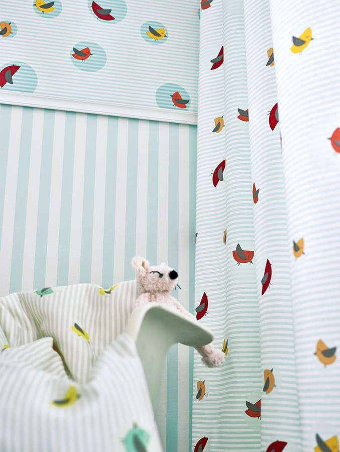 Papel pintado rayas infantiles dítono verde agua pálido y blanco  Raya Baby Birds 456157