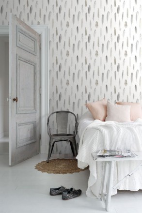 Papel pintado plumas ocres fondo blanco Bohemian Rain 677295
