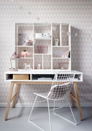 Papel pintado triángulos rosa y blanco estilo nórdico Nordem Mountains 677336