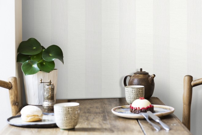 Papel pintado rayas metalizadas blancas Raya Torino 679259