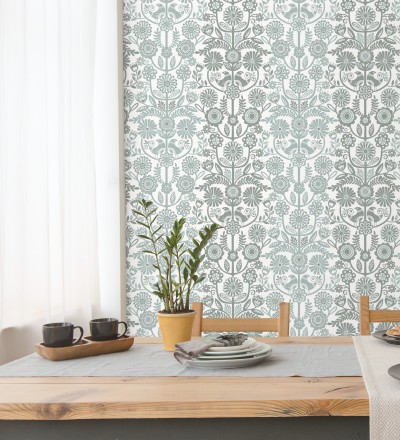 Papel pintado nórdico de flores formando rayas celestes y grises Canterbury 679399