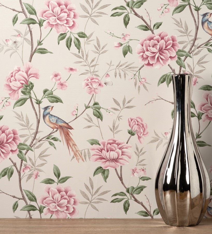 Papel pintado de pájaros y flores fondo texturizado efecto fibra vegetal beige Nora Garden 681989