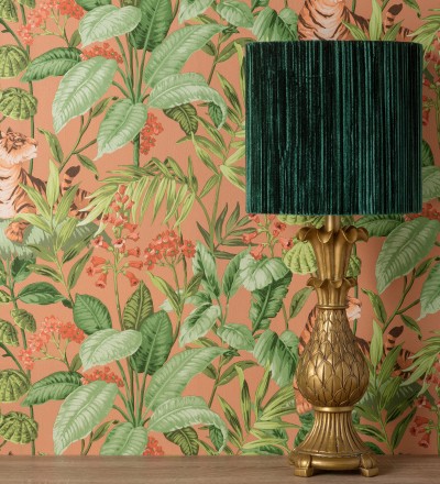 Papel pintado de tigres y hojas tropicales texturizado color canela Machli 681995
