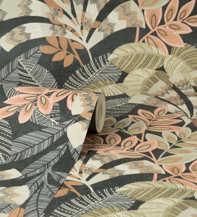 Papel pintado de hojas étnicas fondo negro con texturas estilo tropical Aruba Palm 681999