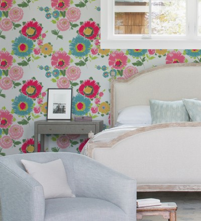 Papel pintado de flores grandes colores intensos fucsia y celeste Micaela Spring 682132