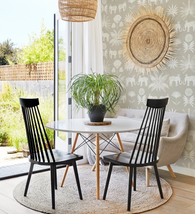Papel pintado de elefantes y hojas fondo beige estilo étnico africano Mombasa 682315