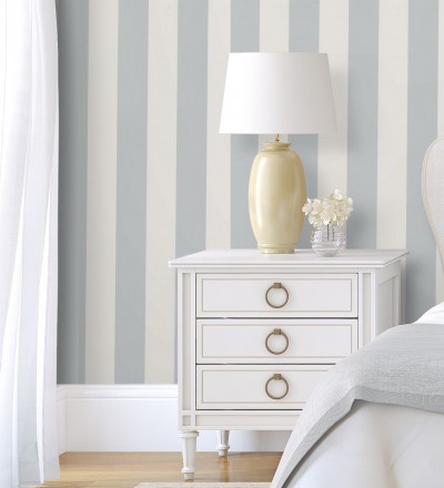Papel pintado de rayas textura lienzo color celeste grisáceo y blanco Raya Orellana 231919