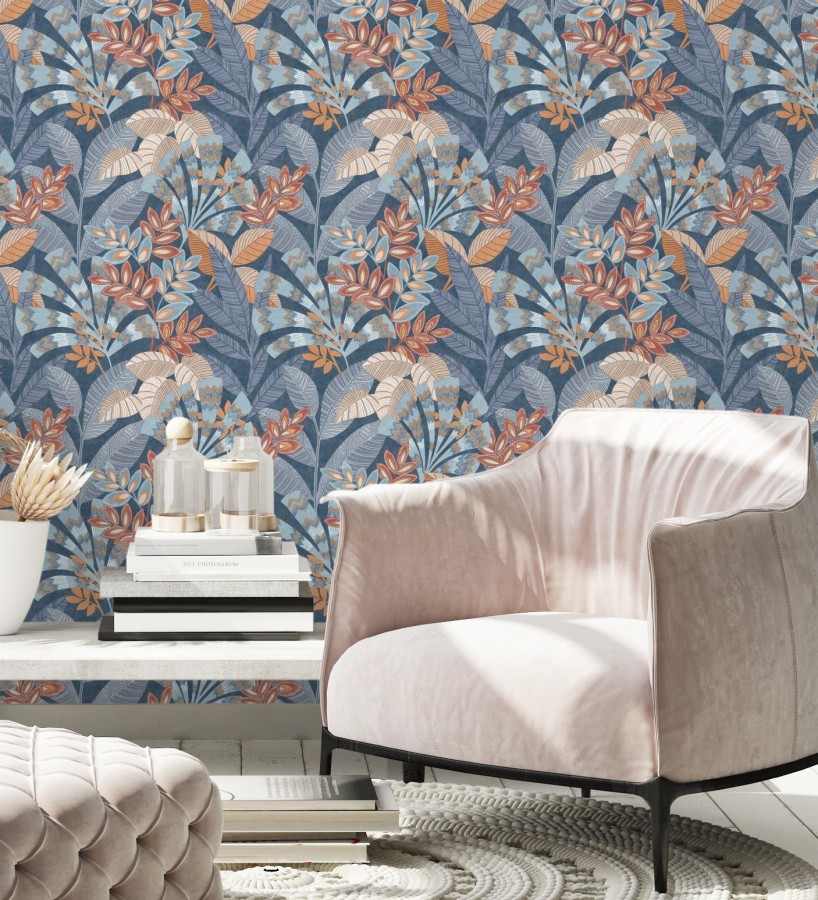 Papel pintado de hojas étnicas fondo azul con texturas estilo tropical  Aruba Palm 682000