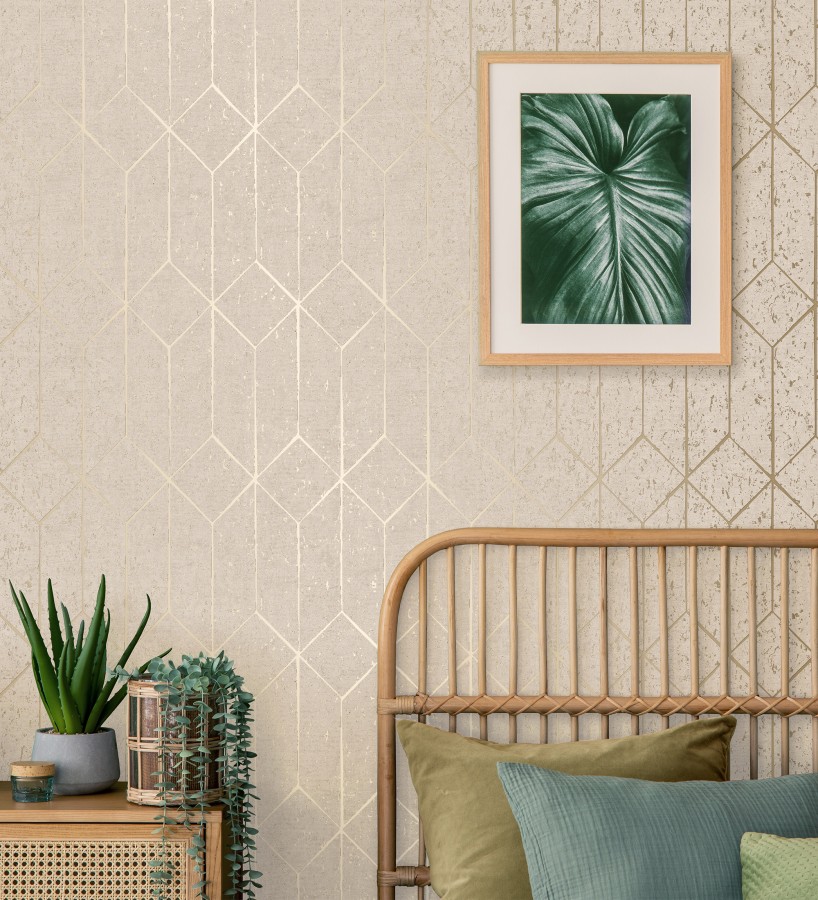Papel pintado geométrico de líneas doradas fondo beige estilo Art déco  Ameka Metric 681819