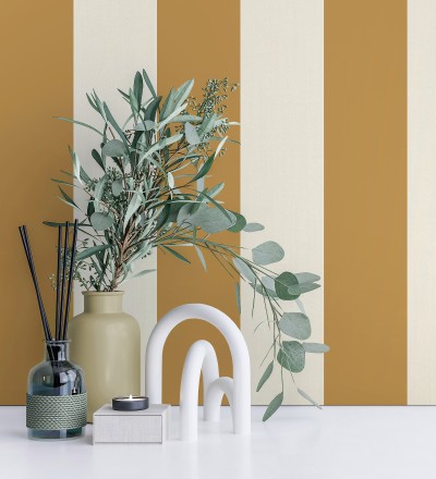 Papel pintado de rayas ocre con textura suave Dijon Stripes 682915