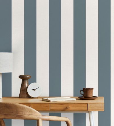 Papel pintado de rayas azul con textura suave Dijon Stripes 682918