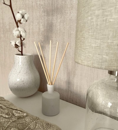 Papel pintado con efecto textil entrelazado en relieve tonos beige oscuro Liss Thread 683575