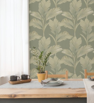 Papel pintado hojas de palma tropical color beige sobre fondo verde mate Areca 683586