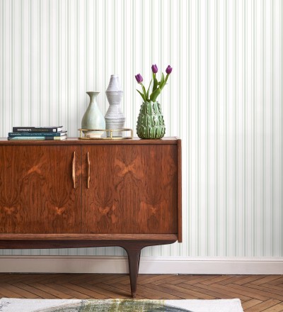 Papel pintado rayas clásicas finas verde Albert Stripes 126497